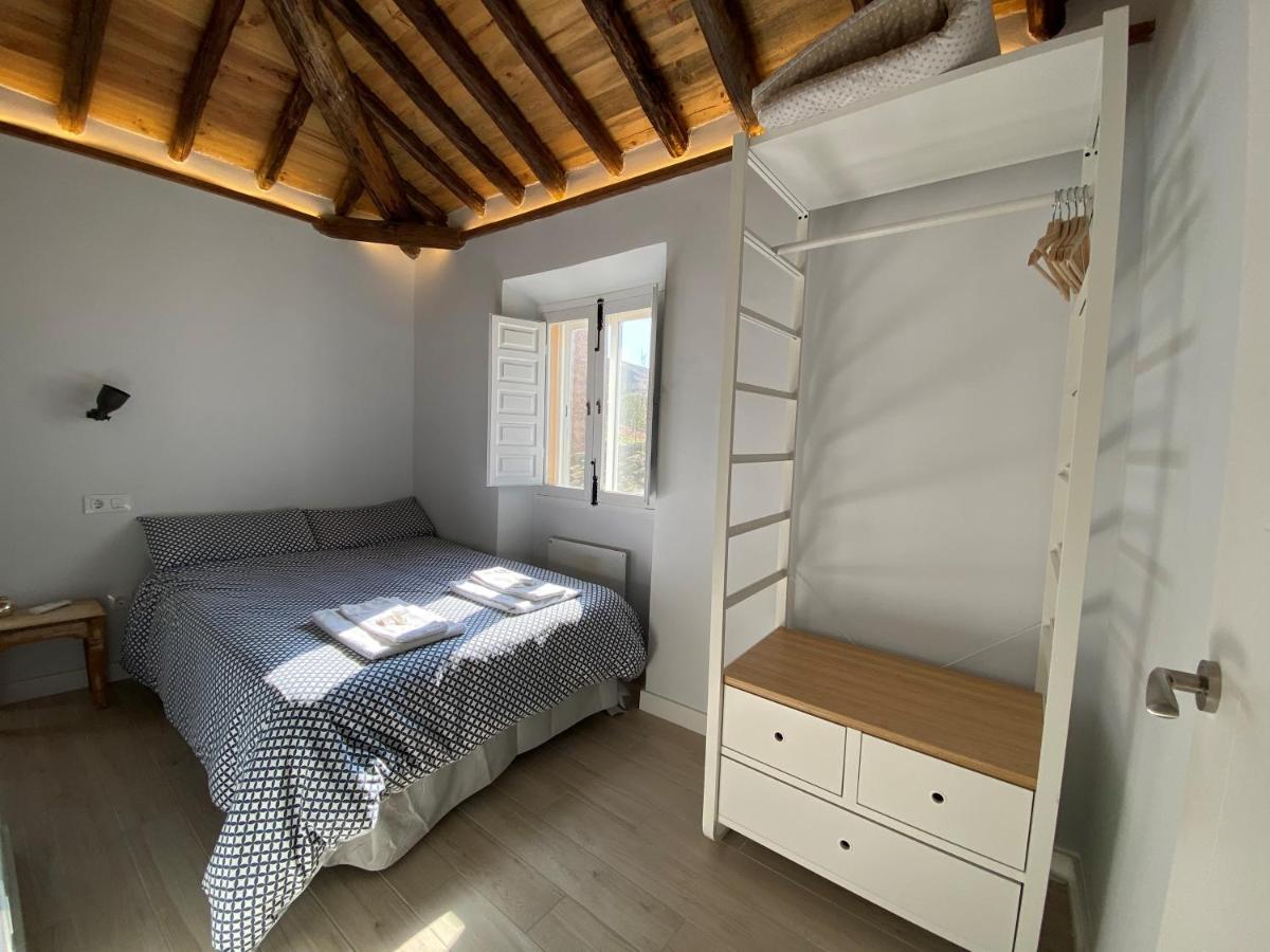 Apartamento Torre Del Aver Caces المظهر الخارجي الصورة